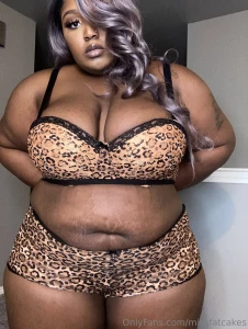 Get in your dms and unlock some videos once you spend 30 on my page