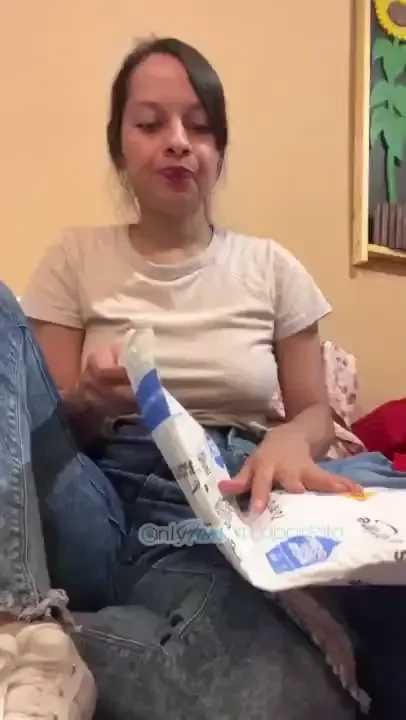 Gracias por los regalitos tiene ya d as este v deo pero apenas lo ando 