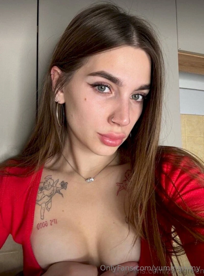 Pretty and wet always zaragreen is ready to fulfill any of your part 464 