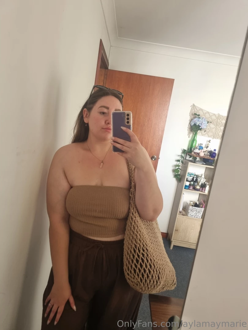 Hope everyone has a beautiful day 