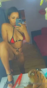 Quand je suis dans mon mood sensuel when i am in my feeling myself