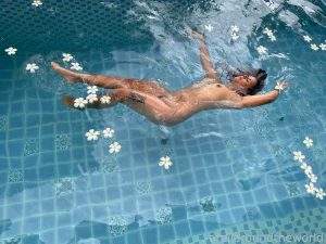 23 - n08 - pool with flowers had so much fun at my friend s bd i kept part 1