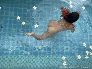 23 - n08 - pool with flowers had so much fun at my friend s bd i kept