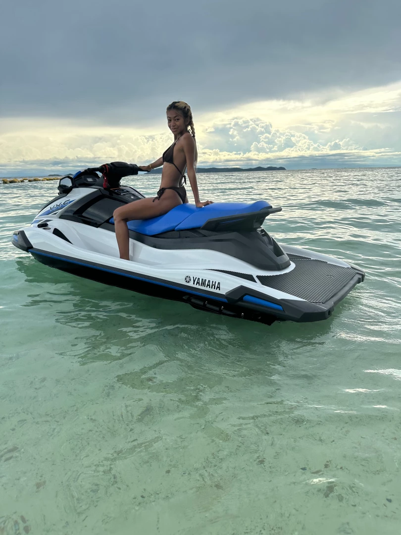 Can we have a quick chat you don t want to miss out on the exclusive 