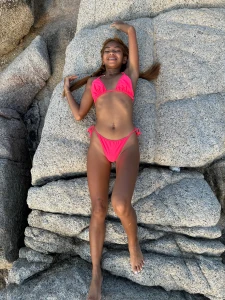 Spreading smiles and a hint of flirtiness you re welcome follow my vip part 1