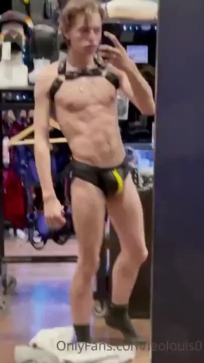 Trying out new stuff at mistrbear you ll see me in full gear soon 