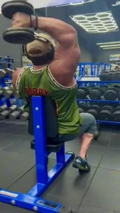 Triceps on blast baby little gym vid