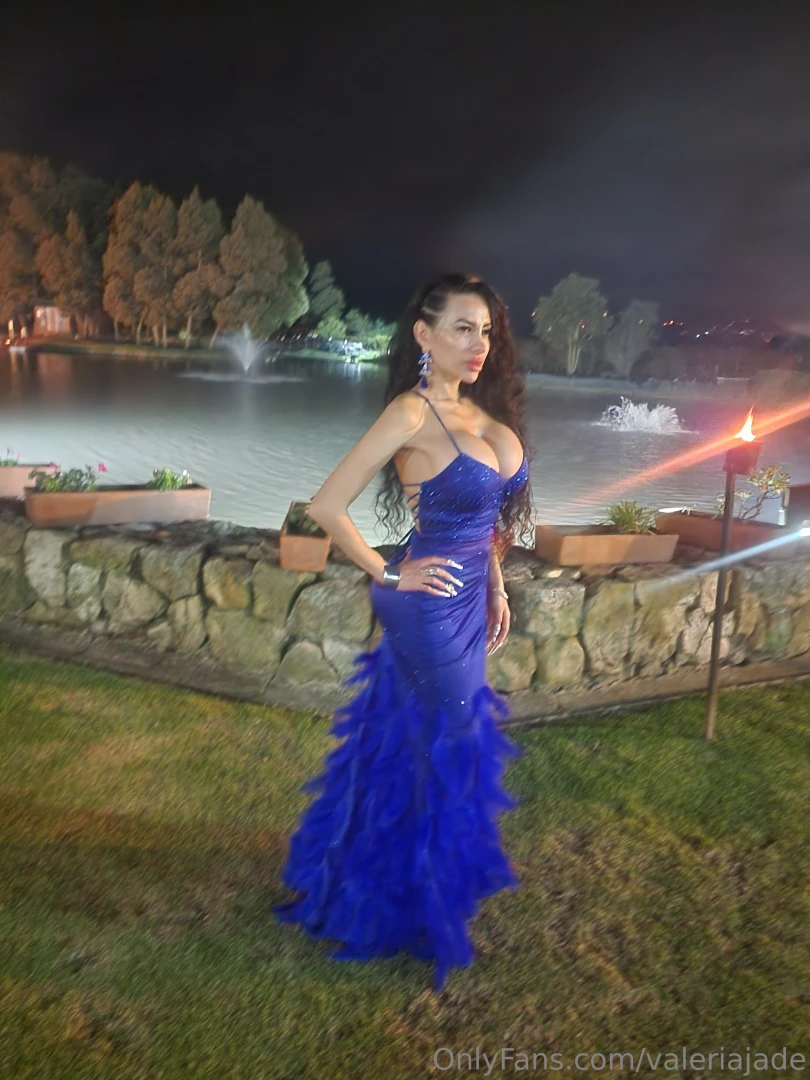 Elegance woman 