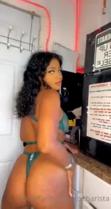 Butt plug vid is being sent out tomorrow
