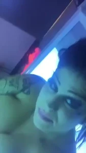 Why i can t use the pillow in the tanning bed