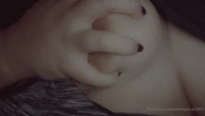 Fuck i want someone here right now