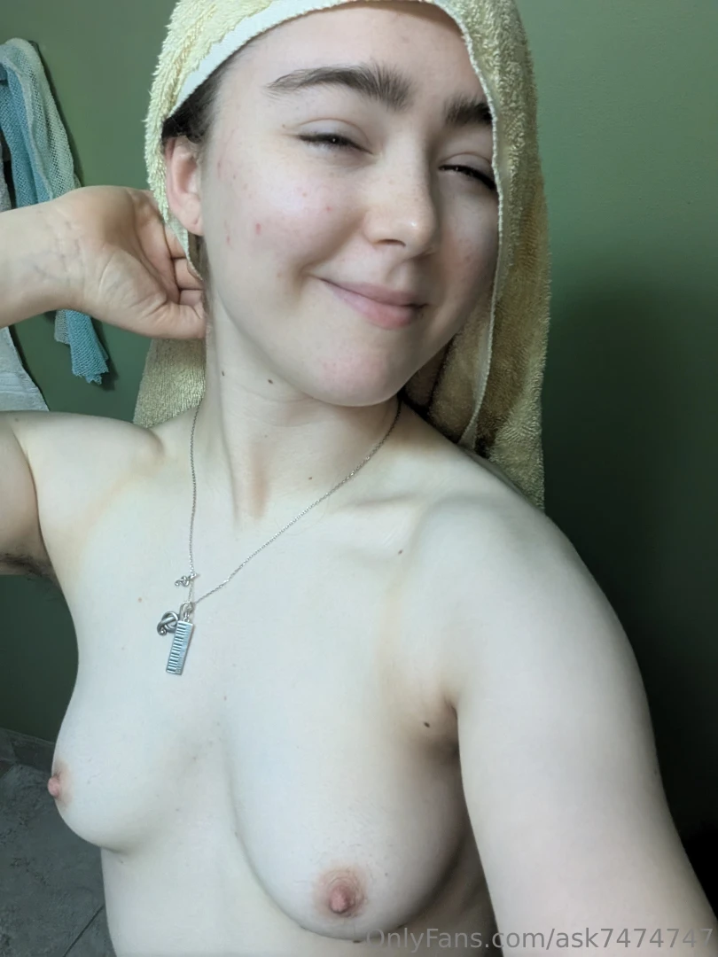 Post shower pics part 22 