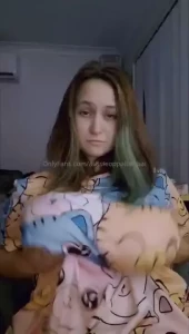 Good evening my secret service darlings your girl feels like d th