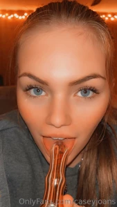 Wish this was your cock -xoxo