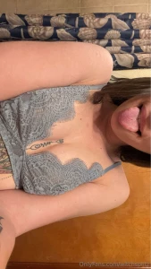 Good morning on this lovely monday i m gonna try to make some content part 3