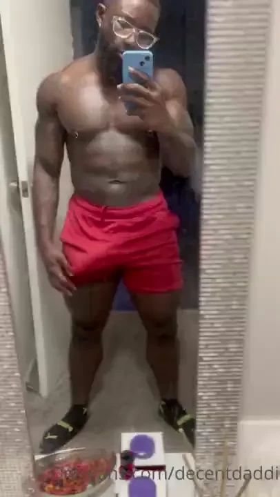 Musty af after my work out idk y but my dick always be hard after 