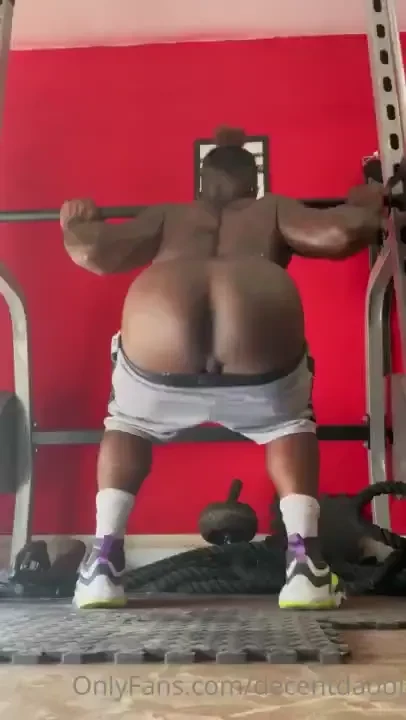Who wants to be my workout partner humpday 