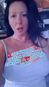 Tu le regrettera pas baby je met du nouveau quotidiennement https