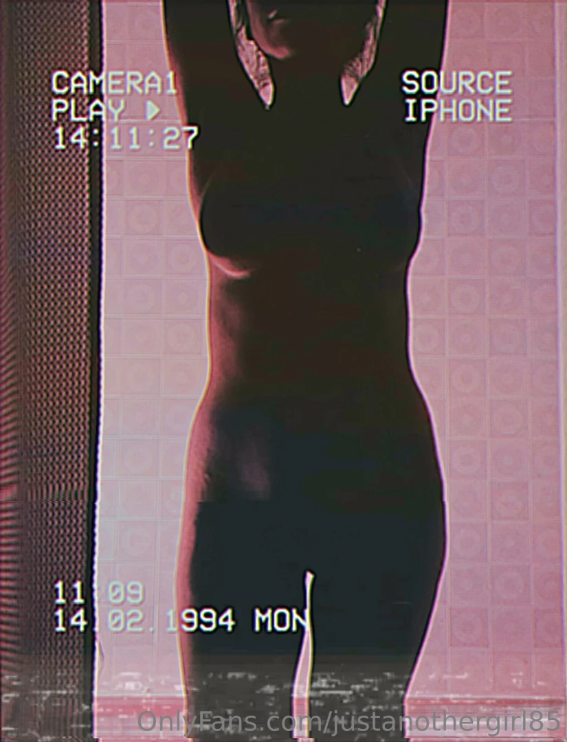 justanothergirl85 - Watch our old tapes 