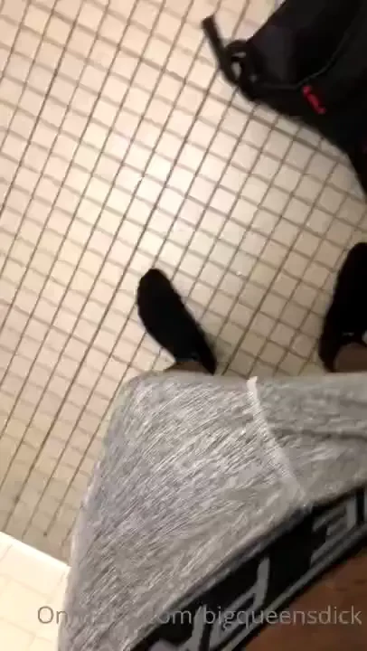 What i send my girlfriend while i m work 