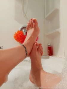 Happy freebie friday simps i know all your cheap babes just live for part 1