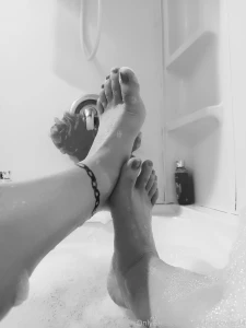 Happy freebie friday simps i know all your cheap babes just live for part 3