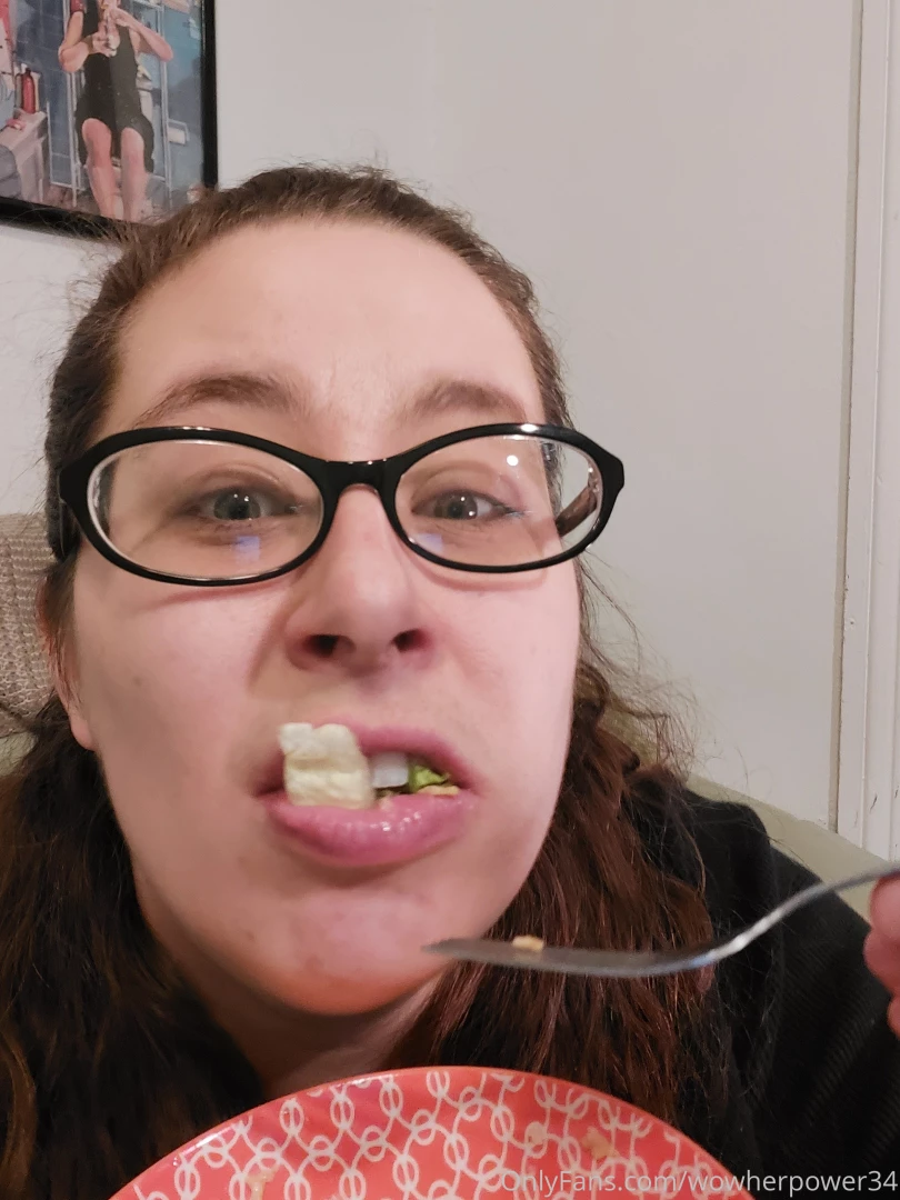 Happy freebie friday an older custom set of salad consumption my salad 