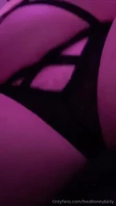 I love these criss cross panties sm the feeling of straps around my