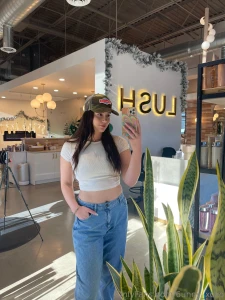 Sorry everyone holidays are hard i ll be on tonight if anyone wants to