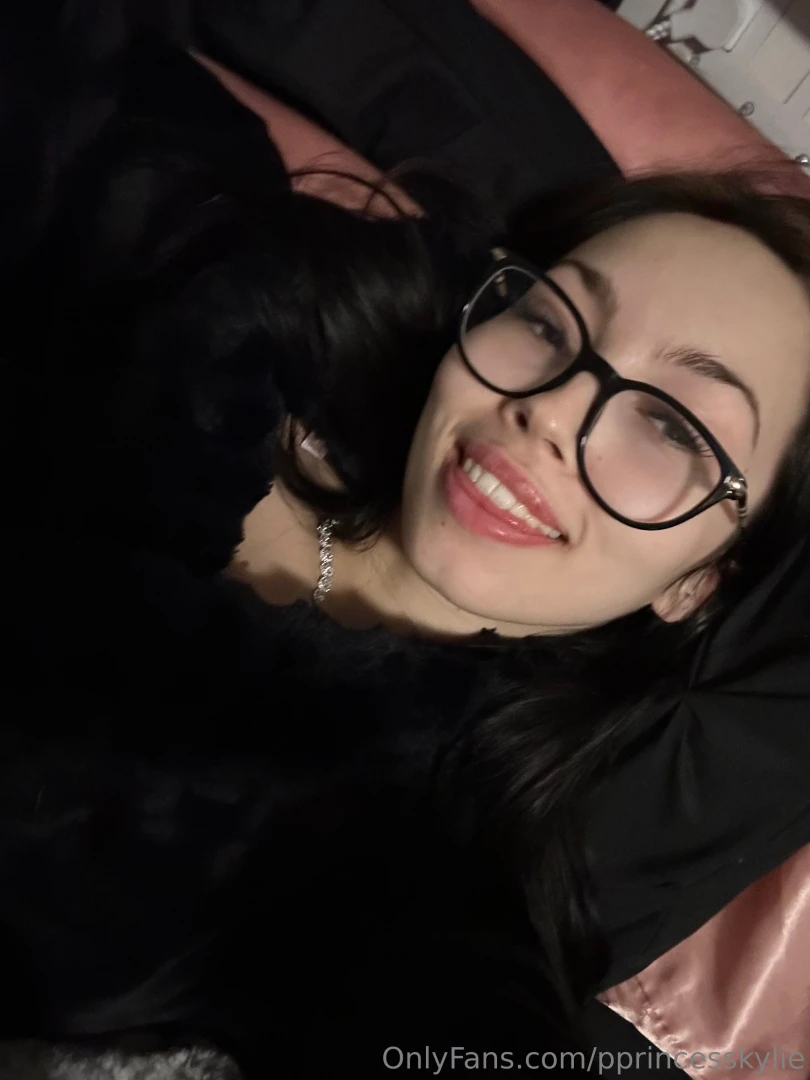 Pprincesskylie part 2 
