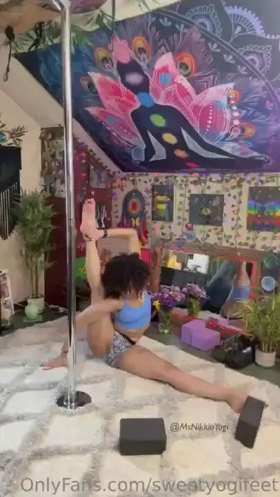 Bussin these hips open my way and it felt so very good 