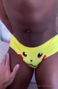 You like chocolate here i have a good piece for you