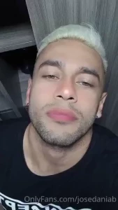 D jame te beso esa boca