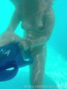 Reto desn date en la alberca pool nude tetasalaire pechos public part 2