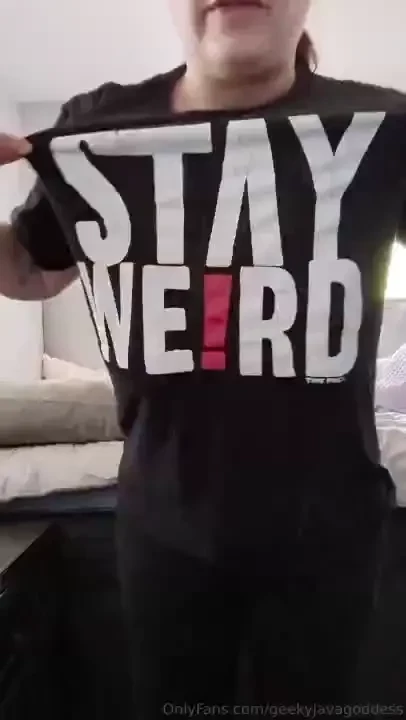 Time to change my outfit watch as i strip my clothes off and put new 