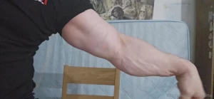 Some more biceps and veiny forearms flex because its never enough