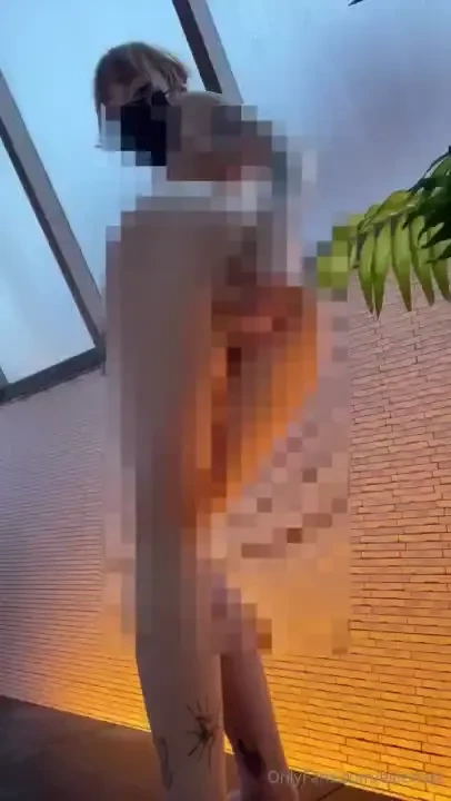 Oopsie did i add pixels over this video of me fucking a dildo 