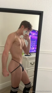 Back at it again with this jaw-dropping ass