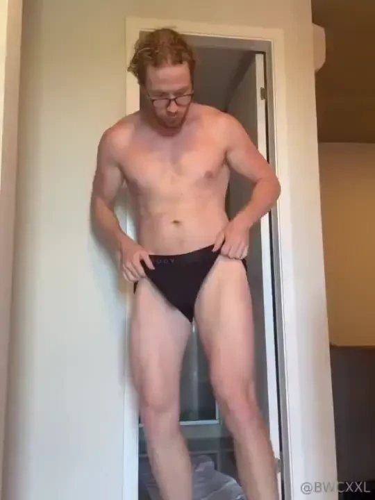 Quick morning physique update finally happy with legs progress now to 