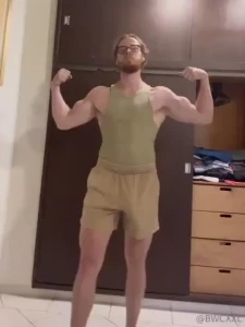 Abs starting to show through clothes that s a milestone i wasn t sure