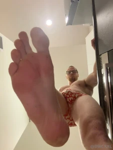 Kiss my size 14 foot good boy part 1
