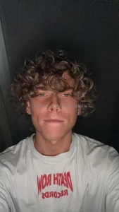 I m ready to play are you dm me and i ll show you what i m talking