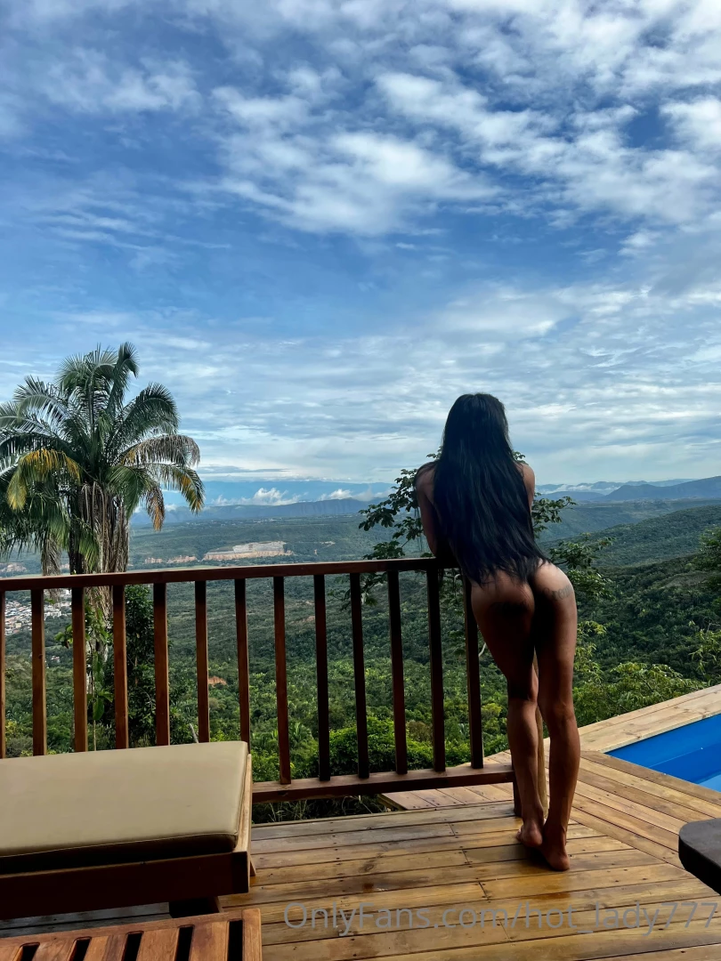 Te gustar a estar conmigo en este lugar 