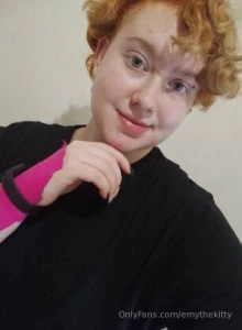 Hey honey i m charlotte queen_charly you looking for somebody to talk