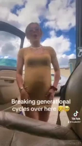 Who loves pregnant women