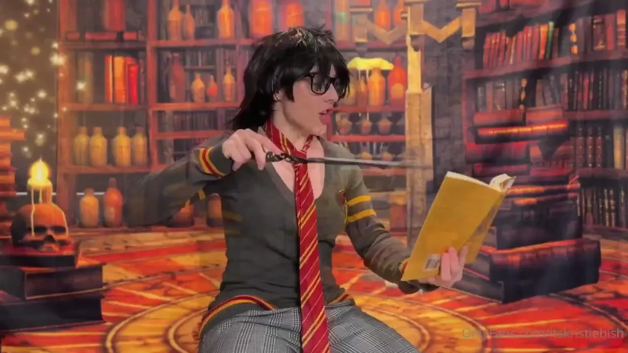 Hey dad new cosplay vid just dropped harry accidentally turns himself 