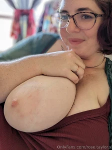 My sewing machine needle broke and apparently flashing you is going to part 2