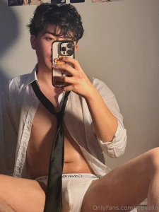 Plz ignore the dirty mirror and just focus on how hot i look part 3