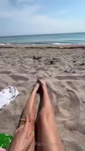 Today at the nude beach beachtoy green naked hairypussy toes soles part 1
