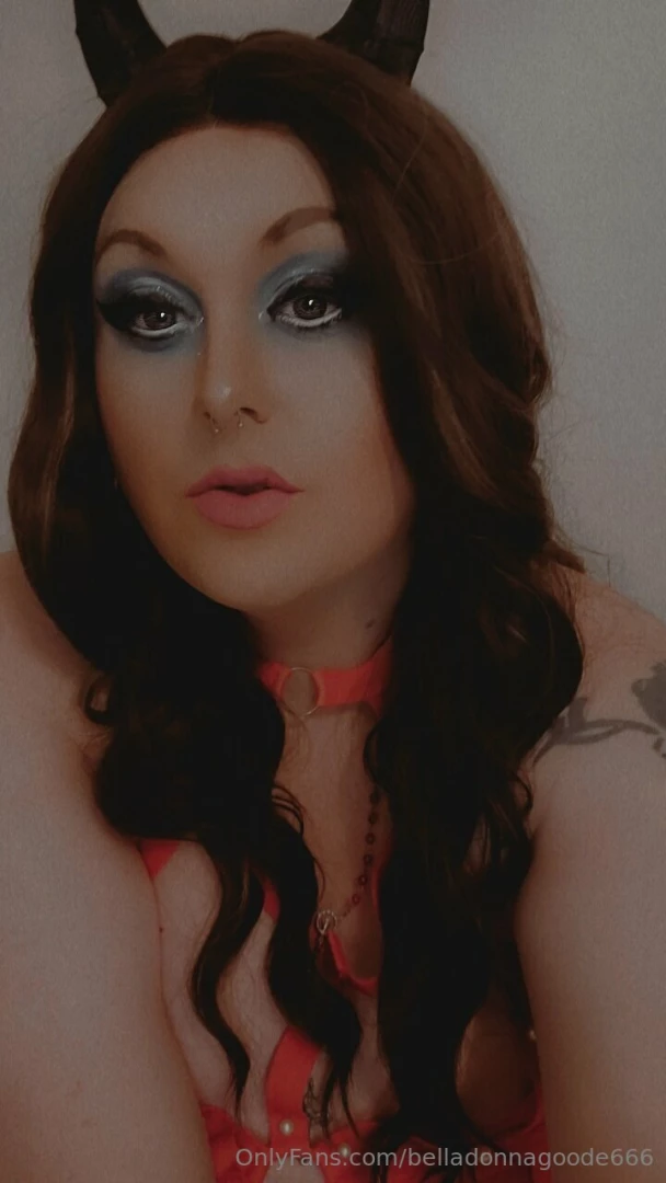 Happy halloween all you horny devils i hope you all have a wonderful 